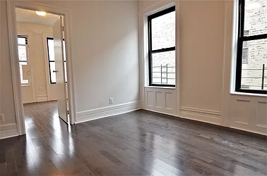 Rented by CITY SKYLINE REALTY INC