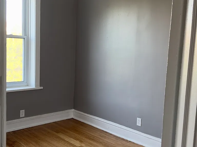 4444 S Indiana Ave #3 — Photo 3
