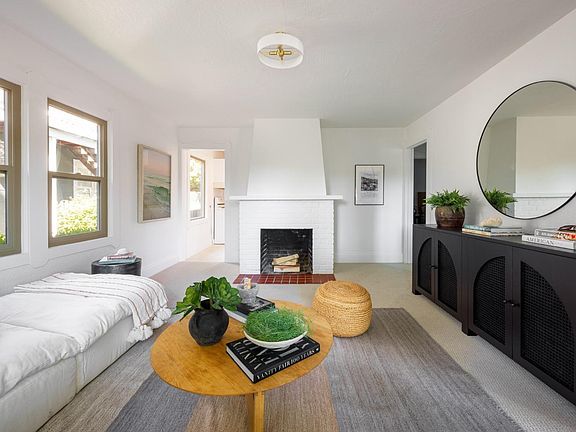 3rd image of 11 Amicita Avenue