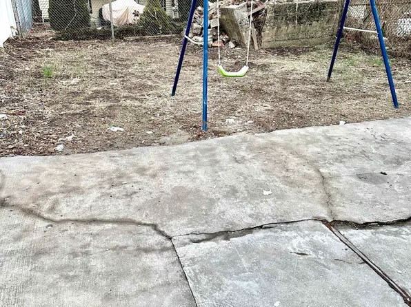 418 Central Avenue image 15 of 22