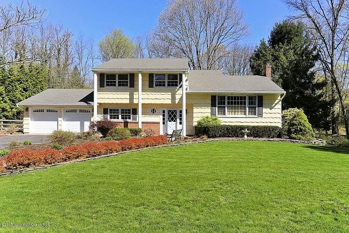 1st image of 167 Twin Brooks Ave