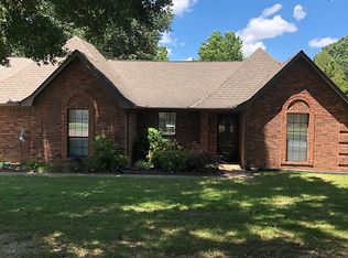 966 Pine Wood Pl, Southaven, MS 38671