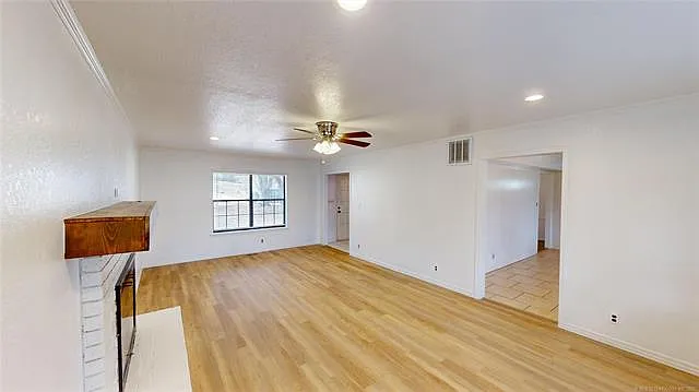 3316 Eagle Ct — Photo 8