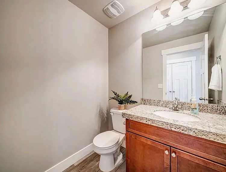 1338 W Wallsburg Dr — Photo 11