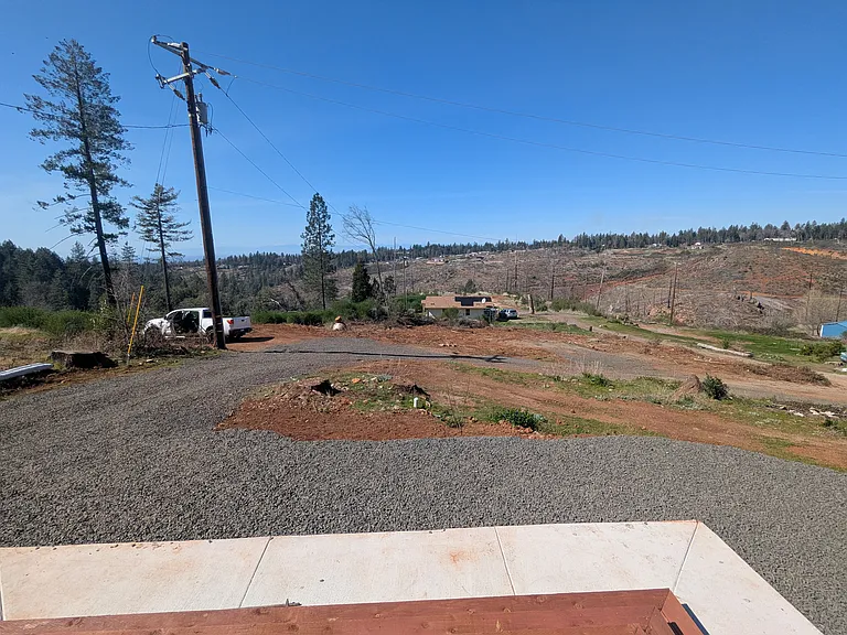 13742 Blair Ln — Photo 18