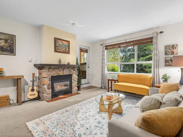 4314 Main St #203, Whistler, BC V8E 1A8