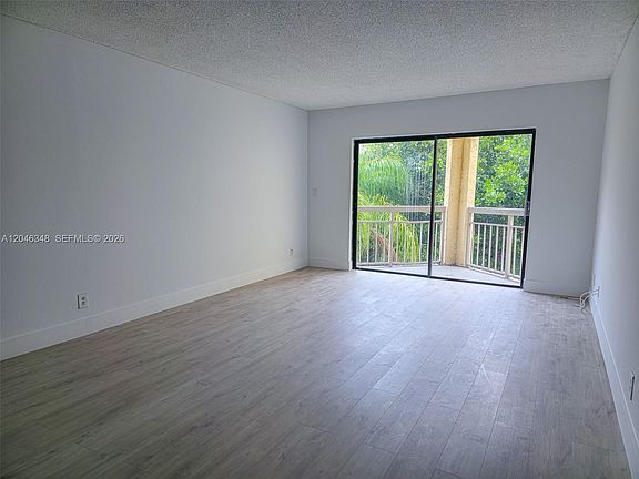 3rd image of 8290 Lake Dr APT 422