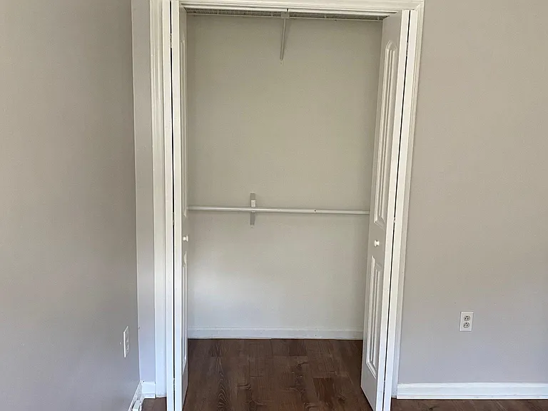 8232 Meadowdale Ln — Photo 35