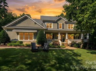 174 Logan Crossing Dr, Davidson, NC 28036