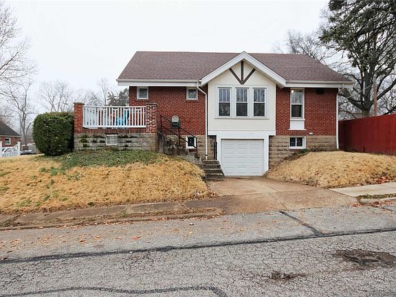 3rd image of 7251 Carlyle Ave