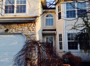 1861 Hood Ln, Maple Glen, PA 19002