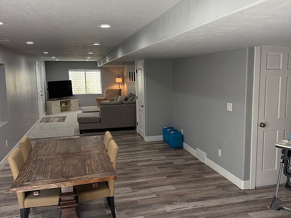 2nd image of 2937 S Hibler Dr