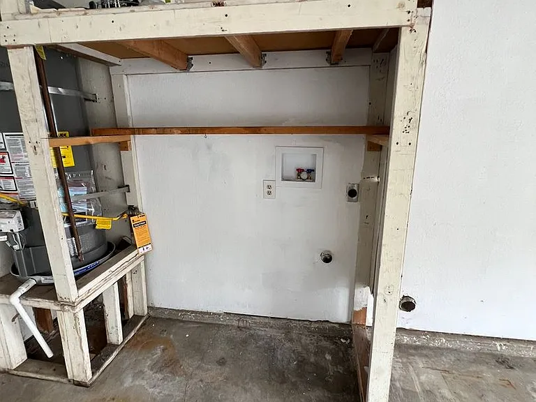 470 Java St — Photo 17
