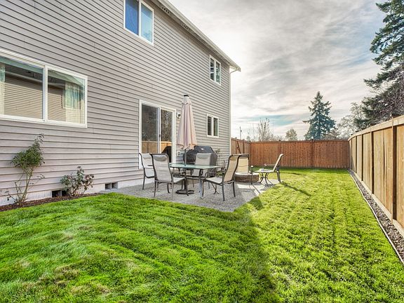 3rd image of 10405 Barry Bridges St SE