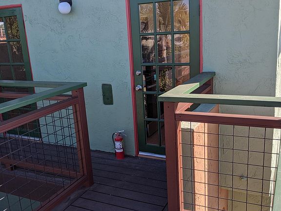 5th image of 3553 Felton St