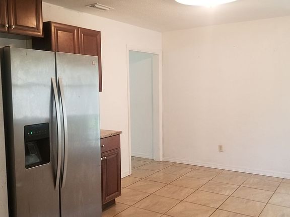 4th image of 417 Fletcher Ave