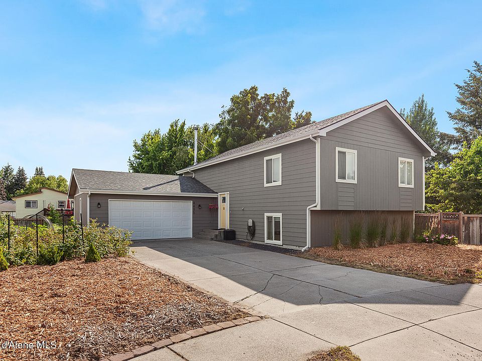 1st image of 4405 N Sherlock Ct