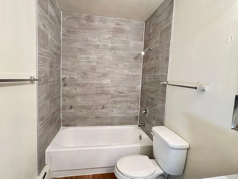3022-3024 W Bijou St — Photo 14