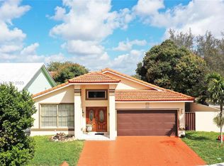 8907 NW 146th Ter, Miami Lakes, FL 33018