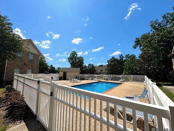 2nd image of 900 Dean Lee Dr APT 705