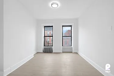 Rented by REZI