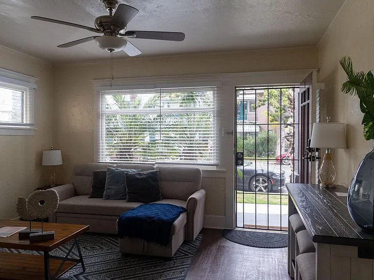 1140 E 3rd St — Photo 11