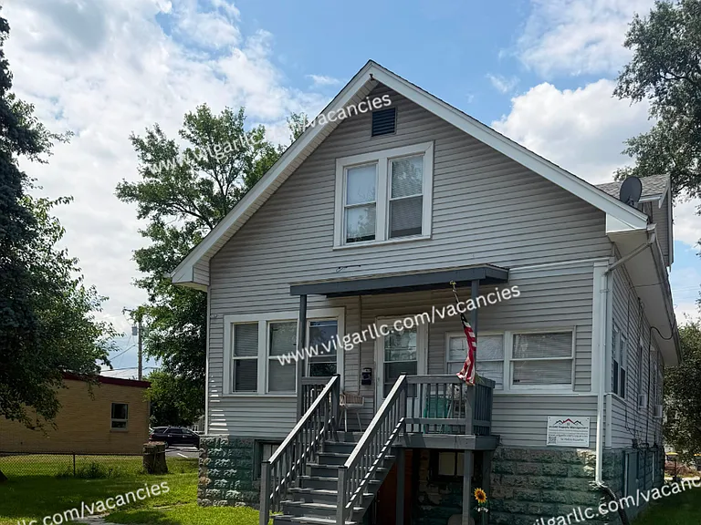 3236 Michigan St — Photo 1