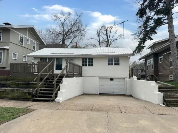 1737 Bever Ave SE, Cedar Rapids, IA 52403