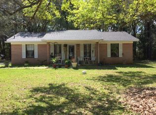 9 Parkwood Dr, Foley, AL 36535