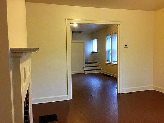 Living room to Dining room