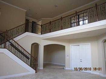5th image of 15524 Glencrest Ave