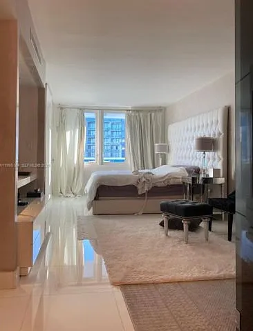 2301 Collins Ave #1507 — Photo 17