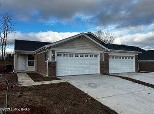 10033 Windcrest Farms Ln, Louisville, KY 40291