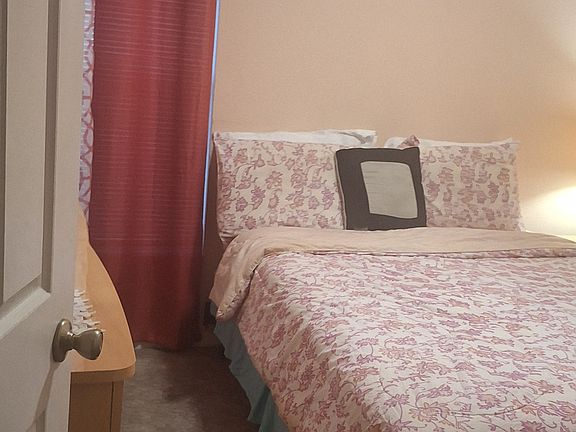 5th image of 1109 Hill Mount Dr
