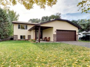 7631 118th Ave N, Champlin, MN 55316