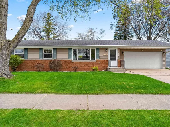 1870 Gary Ln, Green Bay, WI 54303