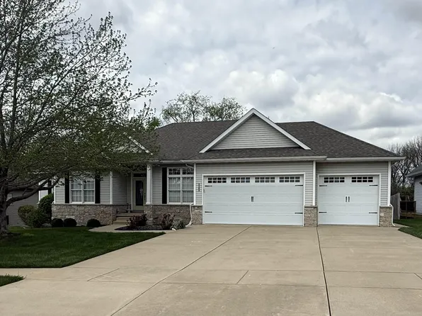 3305 Cash River Rd, Springfield, IL 62711