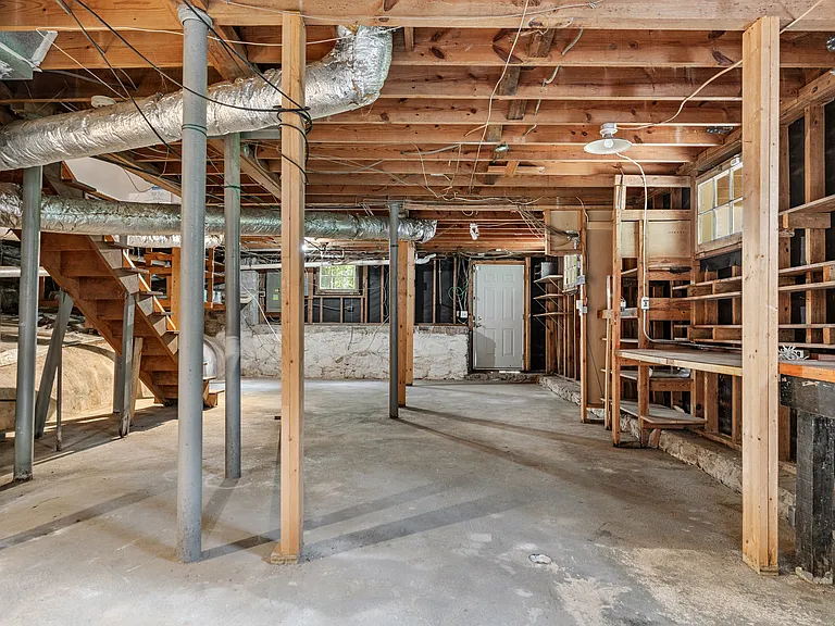 2867 Lookout Pl NE — Photo 33