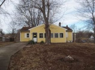 1910 N Kendall Rd, Independence, MO 64058