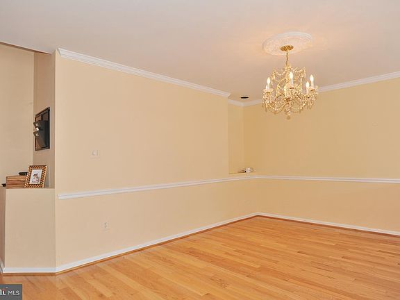 5th image of 6334 Dunman Way