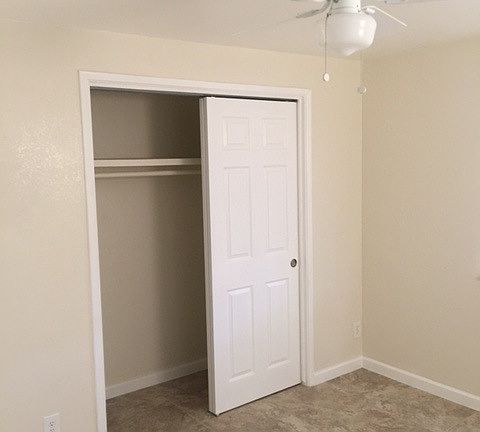3rd image of 7537 N 21st Ave APT 8