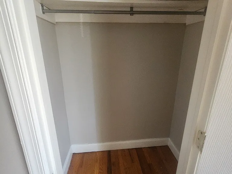 625 E Annsbury St — Photo 5
