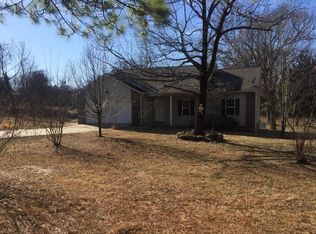 4248 September Ln, Harrison, AR 72601