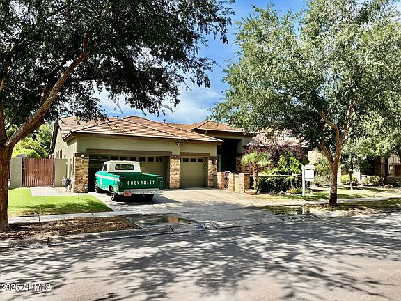 4th image of 2925 E MARLENE Drive