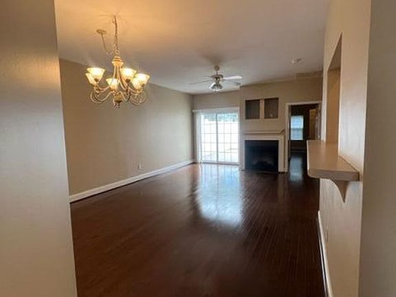 2nd image of 1546 Honeybee Ln