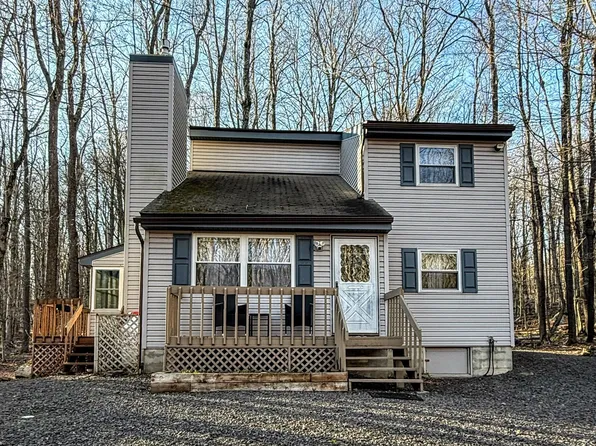 95 Creekview Dr W, Clifton, PA 18424