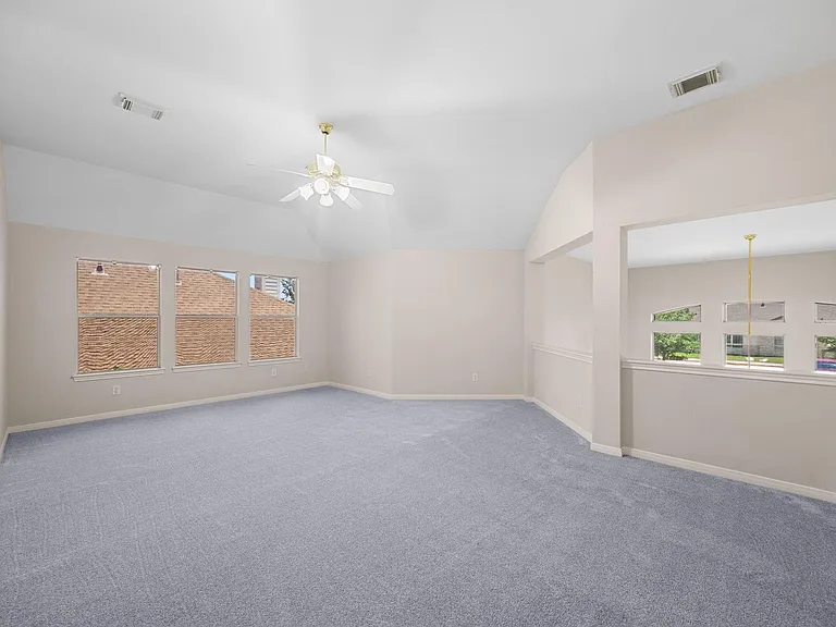 2207 Thistlerock Ln — Photo 27
