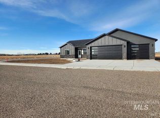 1521 Parker Dr, Rupert, ID 83350
