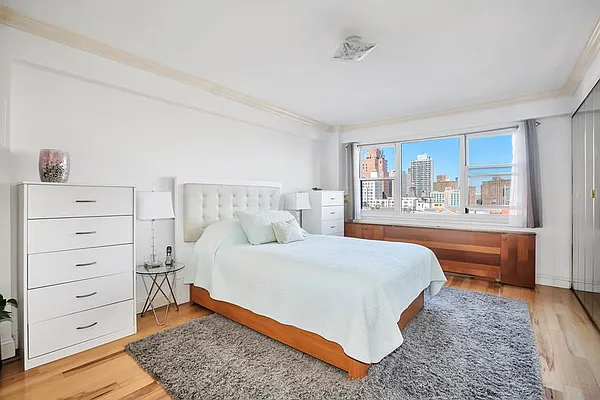 Sold by Douglas Elliman | media 5