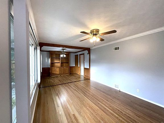 2nd image of 2668 Jonathan Dr
